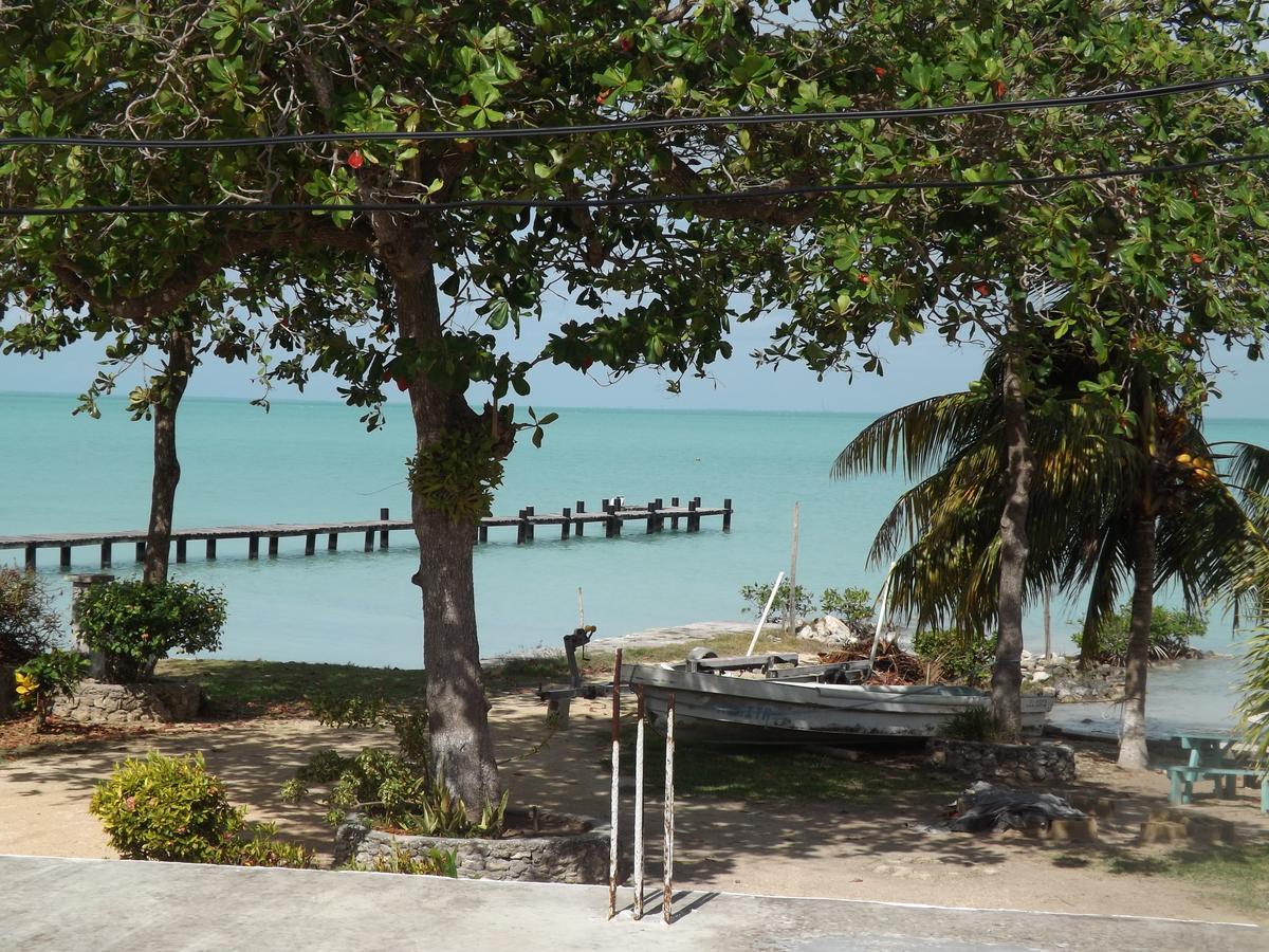 Hotel Fernando'S Seaside Sarteneja Exterior foto